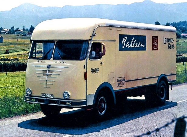 Podszun 1139 Jahrbuch Lastwagen 2025