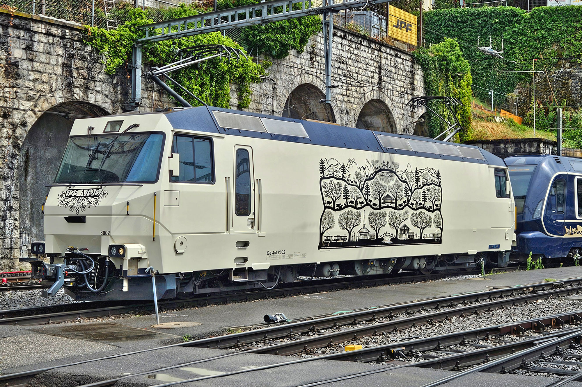 Bemo 1359362 MOB E-Lok Ge 4/4 8002 125 Jahre MOB Ep.6