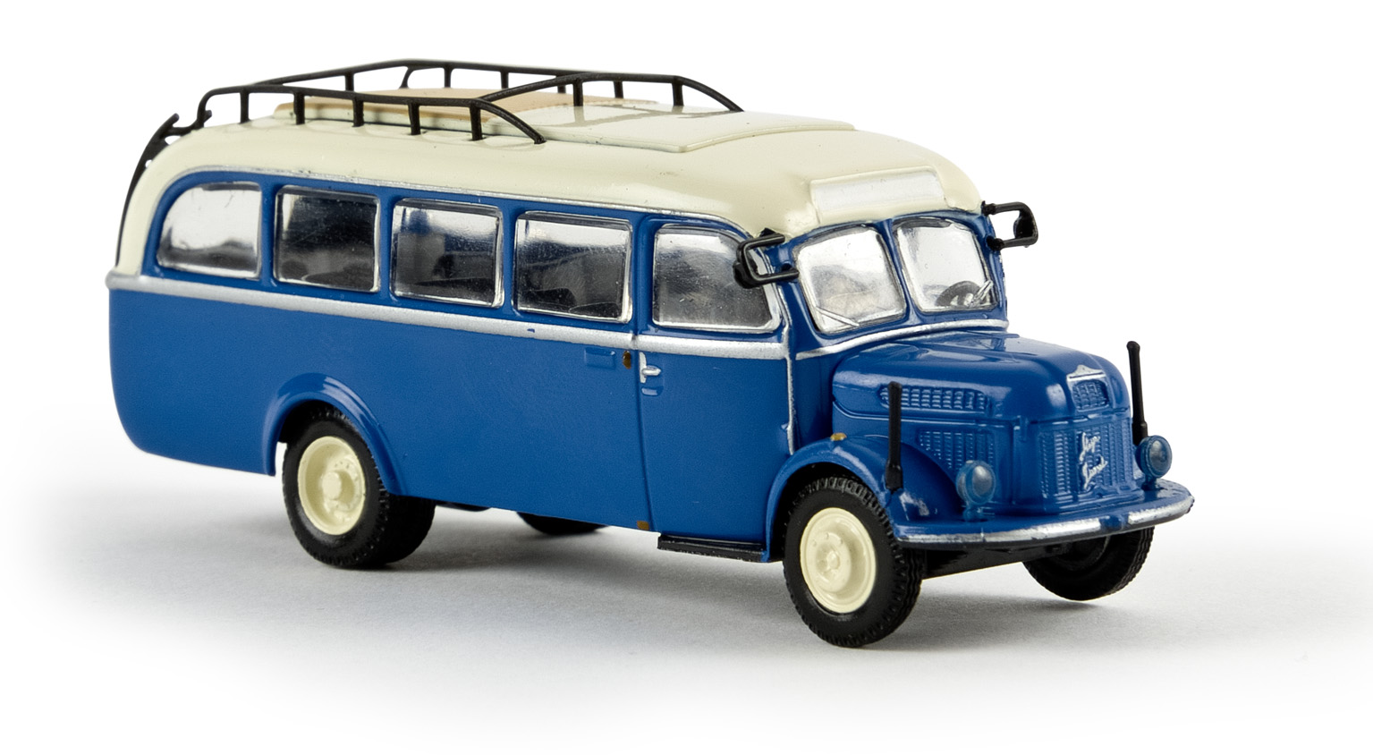 58001 Steyr 380/I Bus capriblau/hellelfenbei
