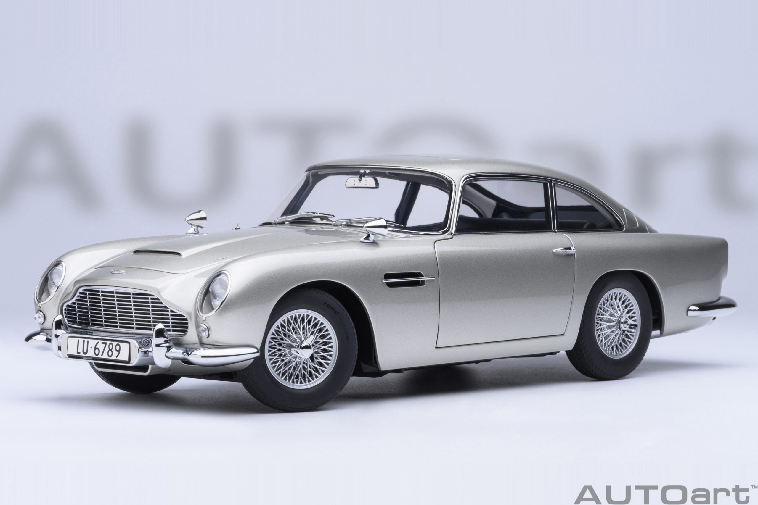 70296 Aston Martin DB5 - Goldfinger