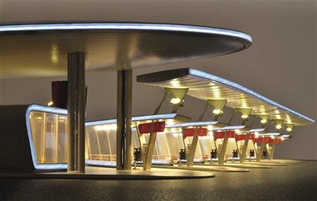 Kibri 39000 Moderner Busbahnhof Halle