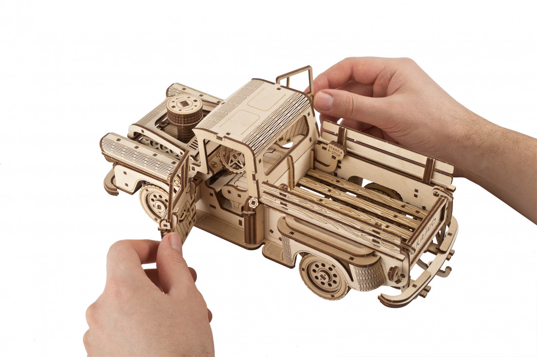 70171 UGEARS Pick-Up LAMBERJACK