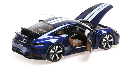 Minichamps 110069202 Porsche 911 (992) Sport Classic blaumet.