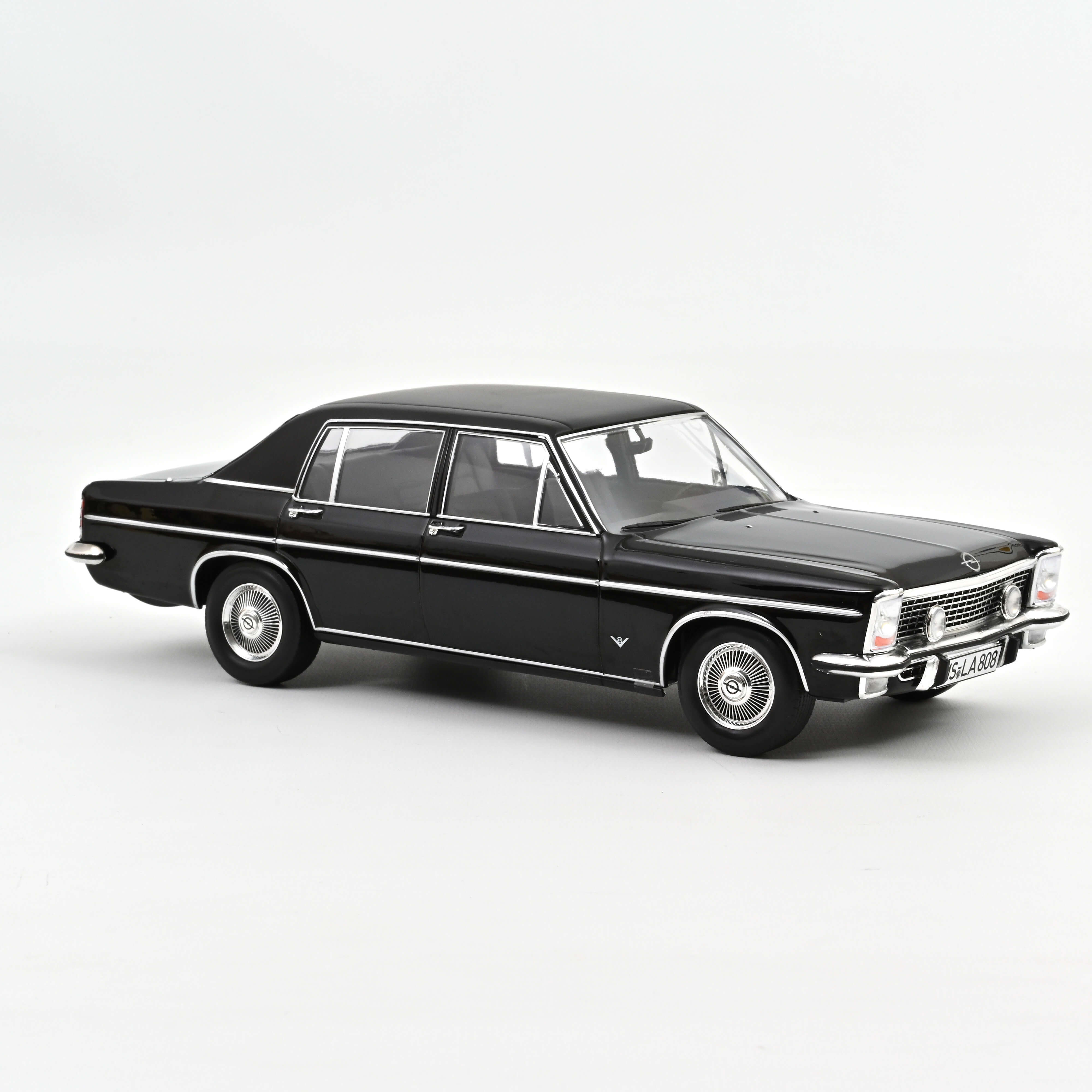 Norev 183687 Opel Diplomat V8 Lim. schwrz (1969)