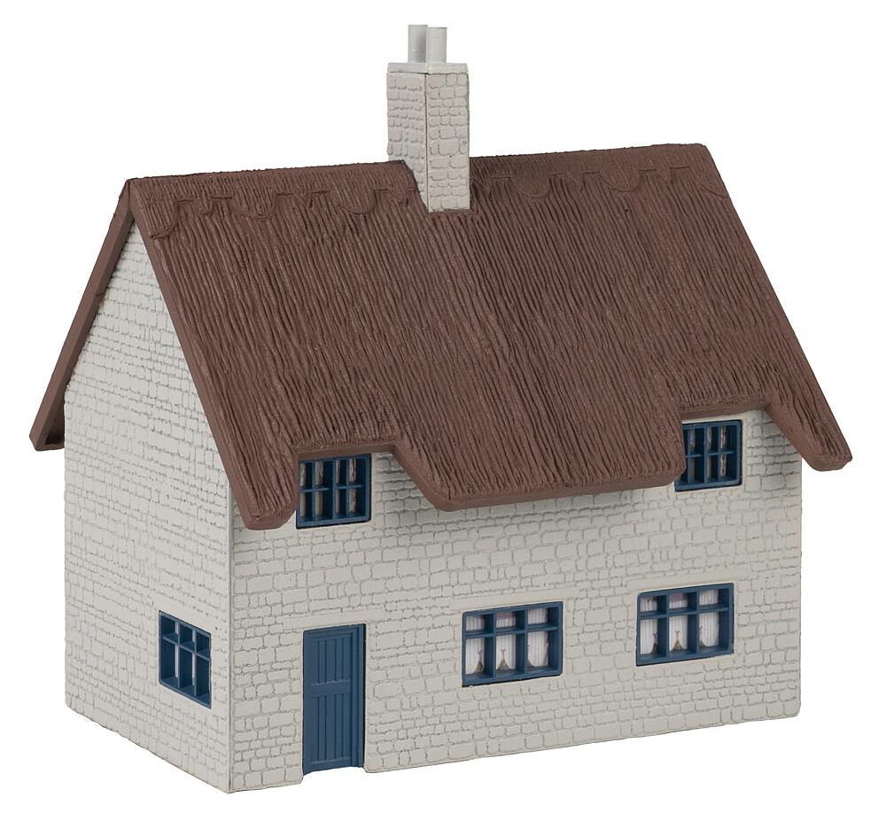 131322 Wohnhaus mit Strohdach