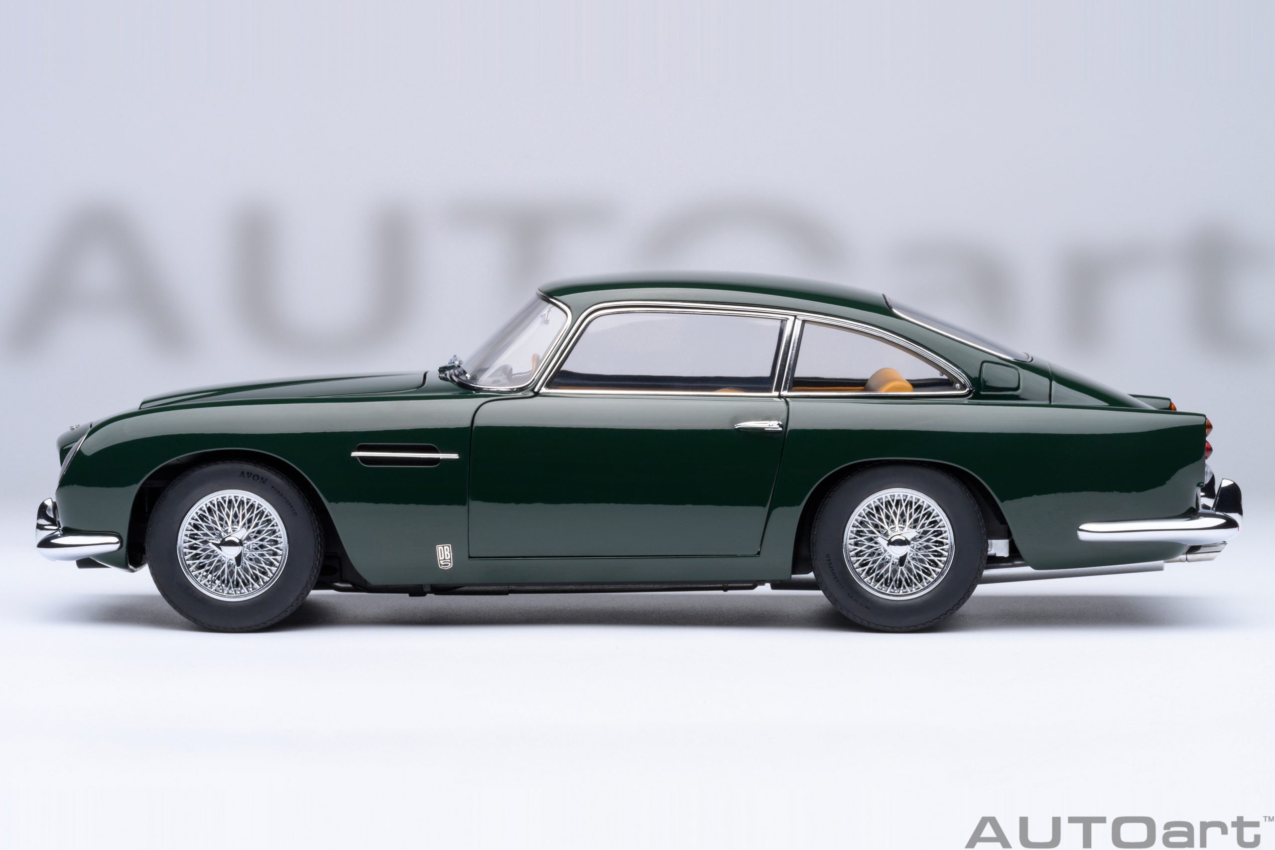 AUTOart 70286 Aston Martin DB5 grün (1964)
