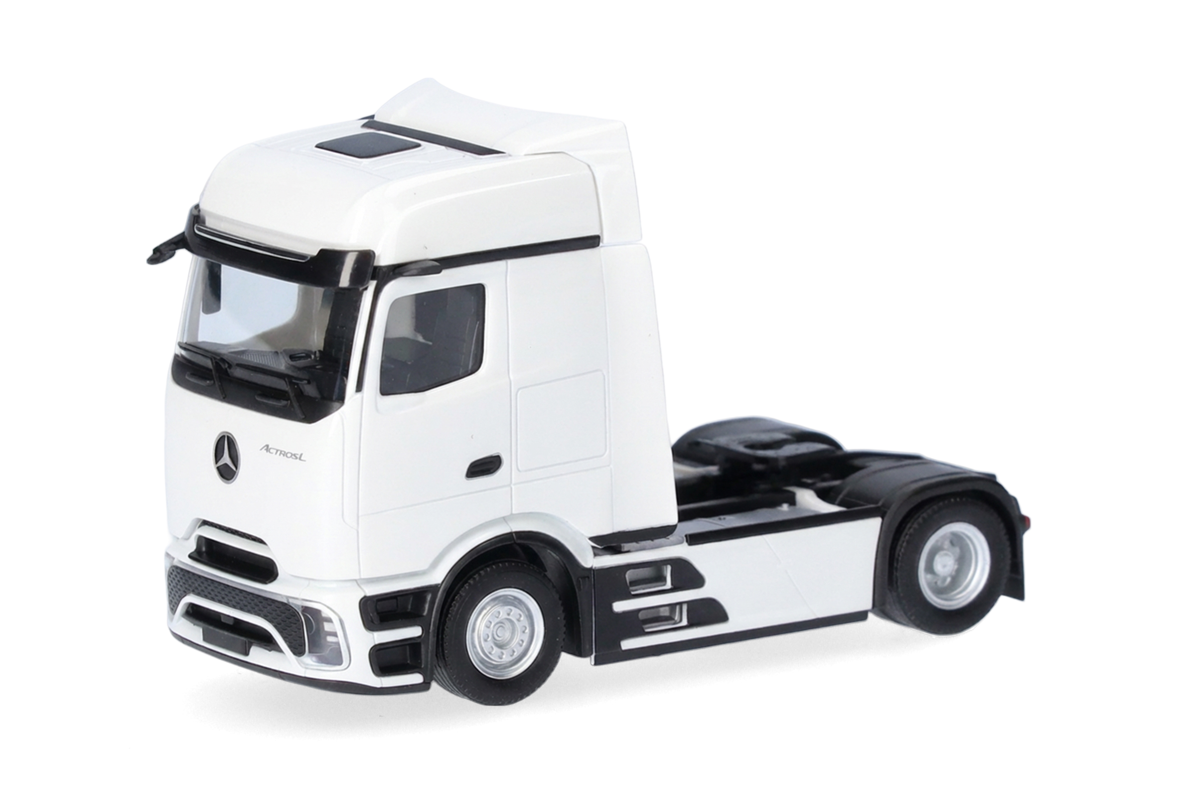 320207-002 MB Actros L ProCabin BS weiß (2a)