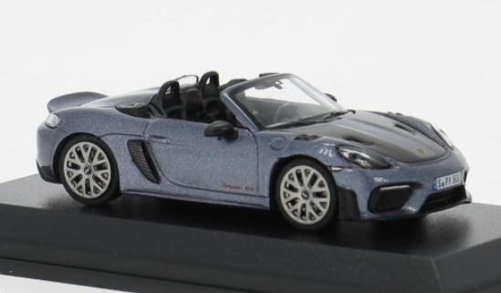 T64MC-008-VG Tarmac: Porsche 718 Spyder RS grau