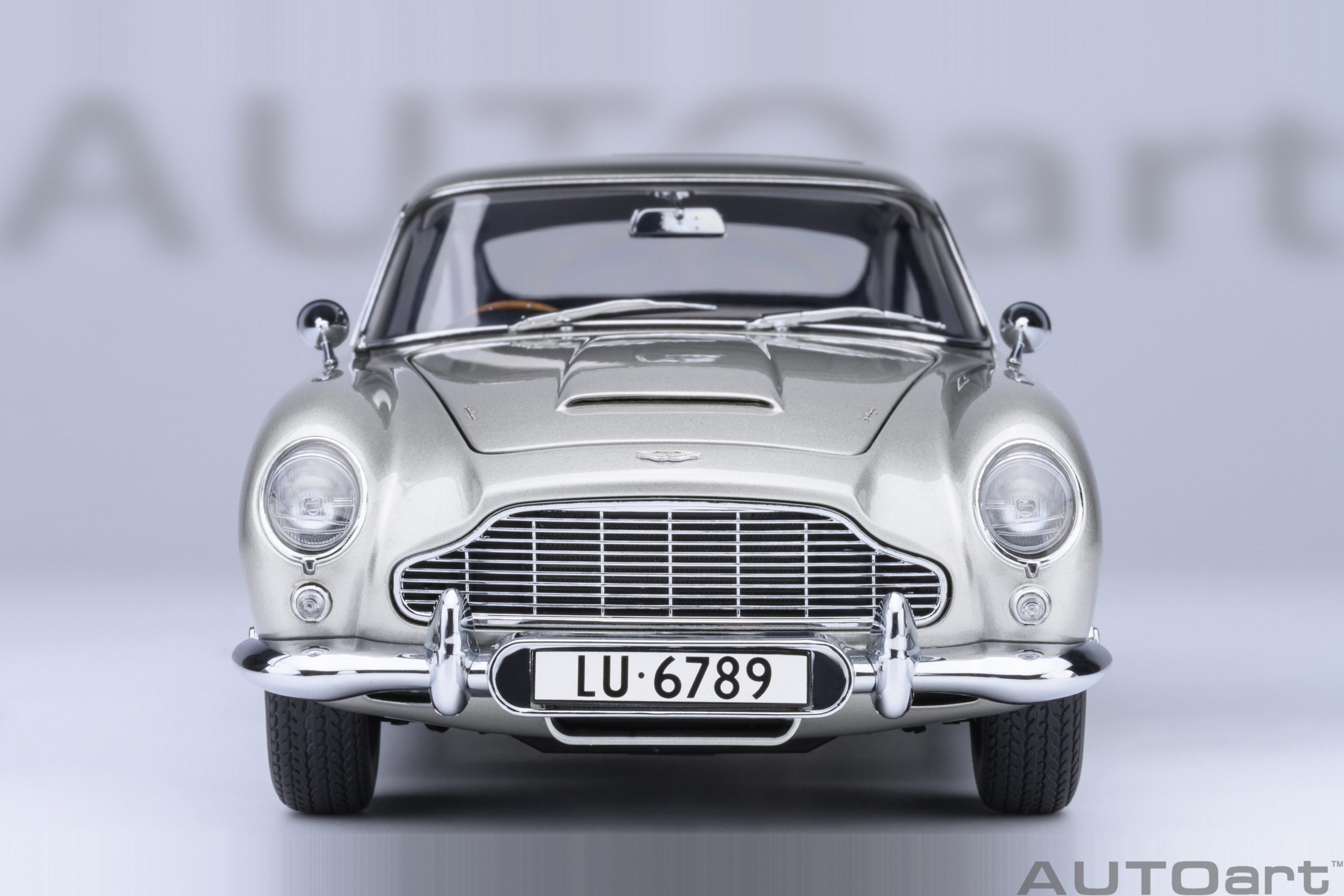 70296 Aston Martin DB5 - Goldfinger