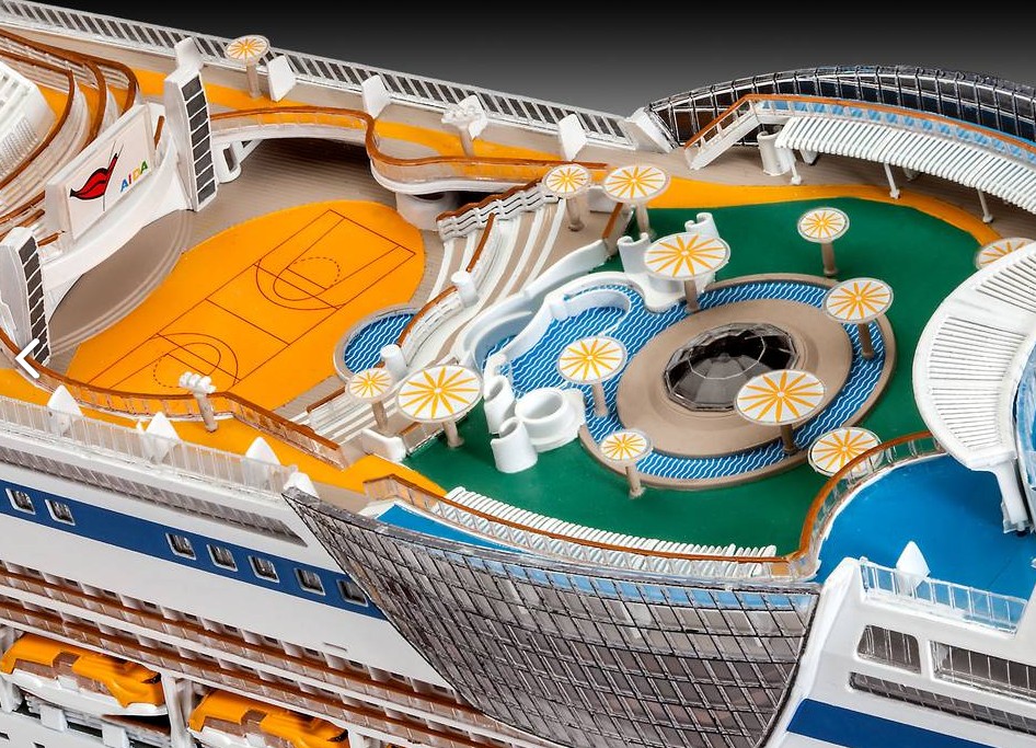 Revell 05230 Cruiser Ship AIDAblu, AIDAsol, AIDAmar
