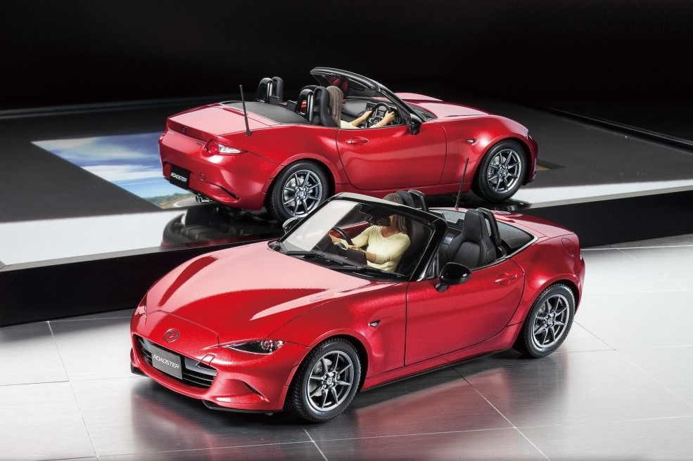 24342 Mazda MX-5