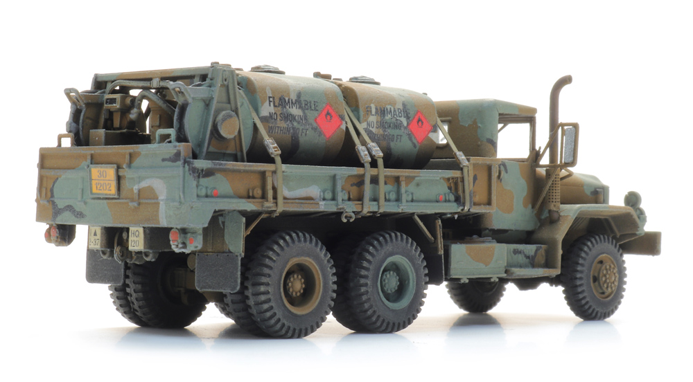 1870201 US M813A1 Fuel truck