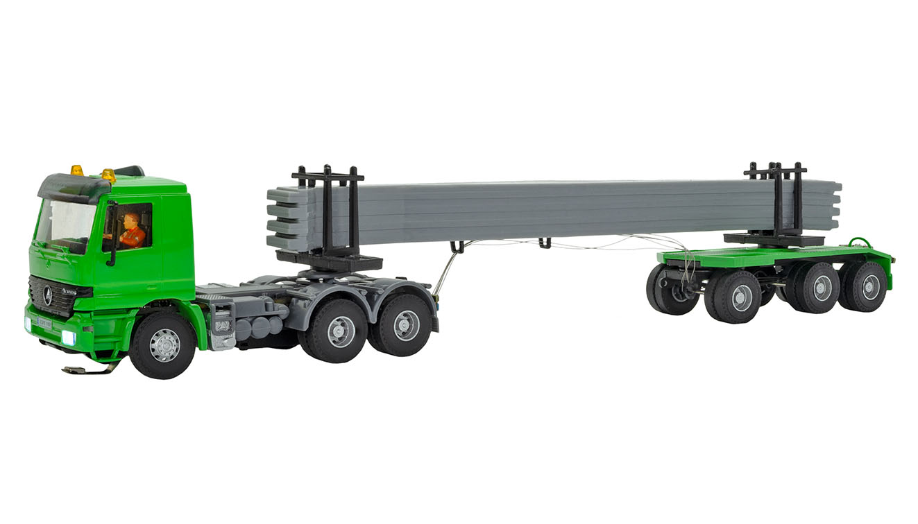 Viessmann 8032 CarMotion: MB Actros Teletrailer-SZ
