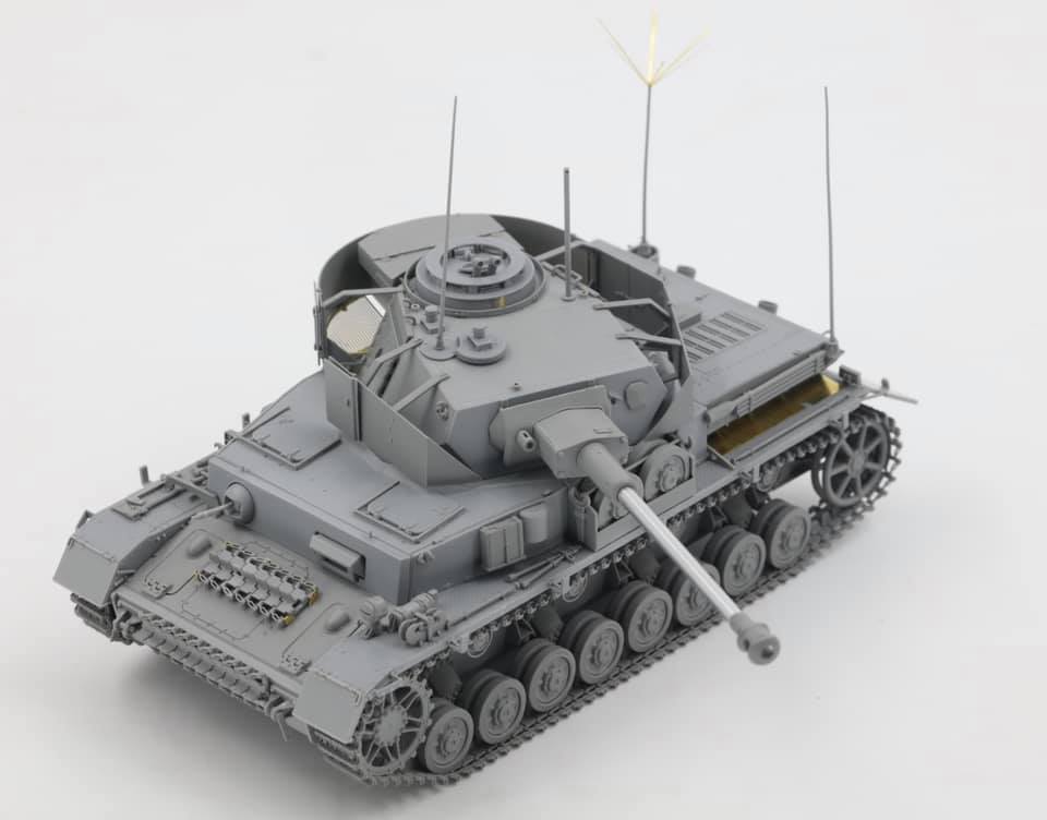 Border Model BT-006 Pz.Beob.Wg. IV Ausf.J