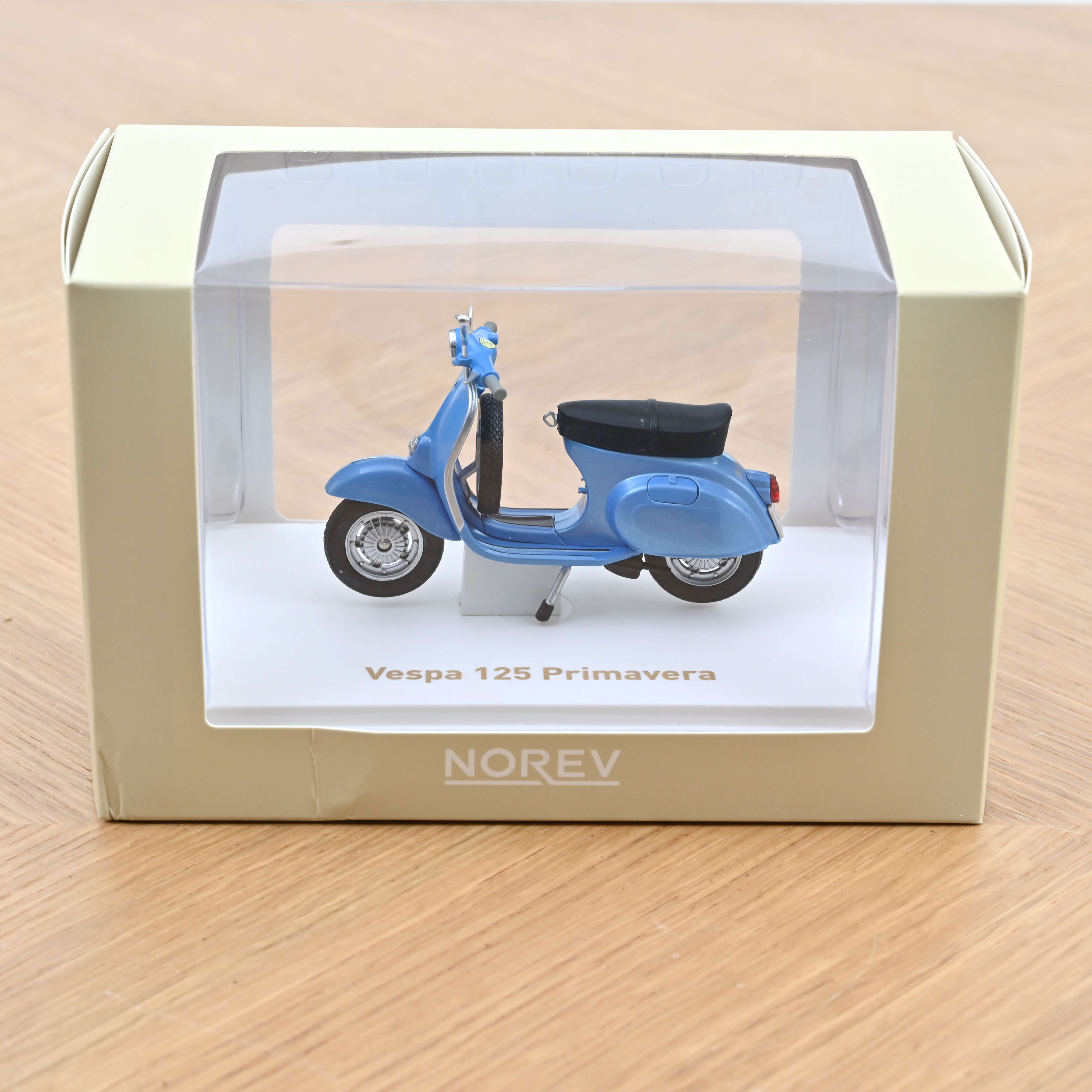 182100 Vespa 125 Primavera blau-met. (1968)