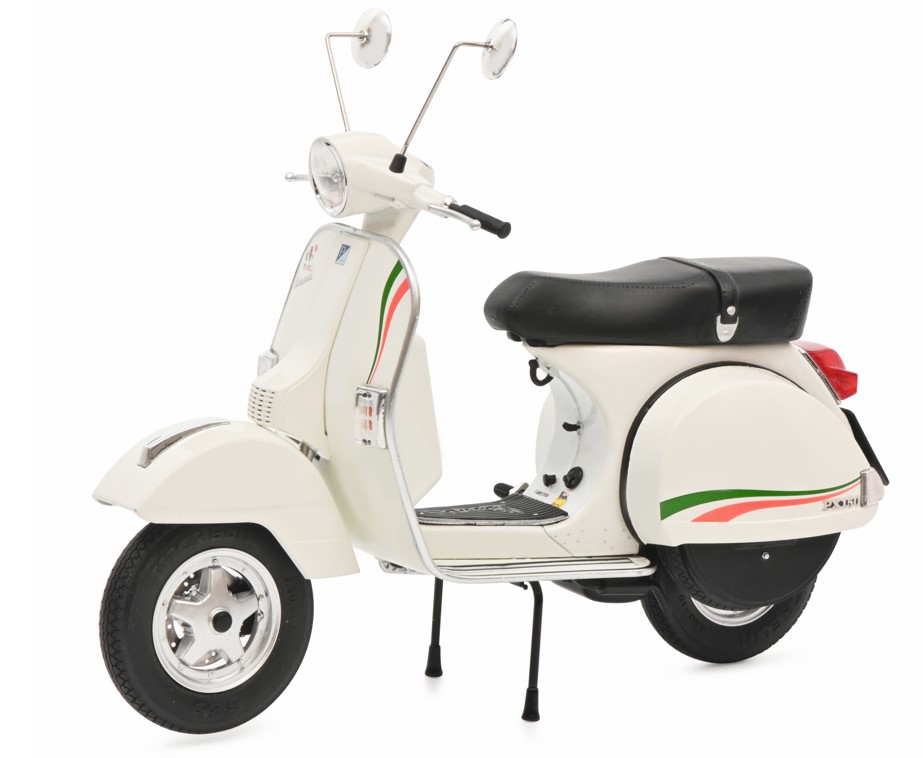 450667400 Vespa PX150 weiß