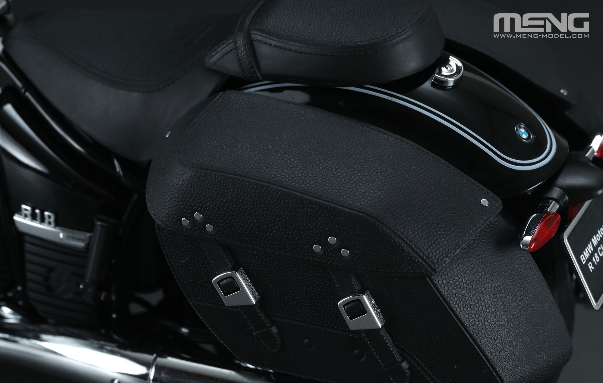 MENG MT-006s BMW R18 Classic - coloriert