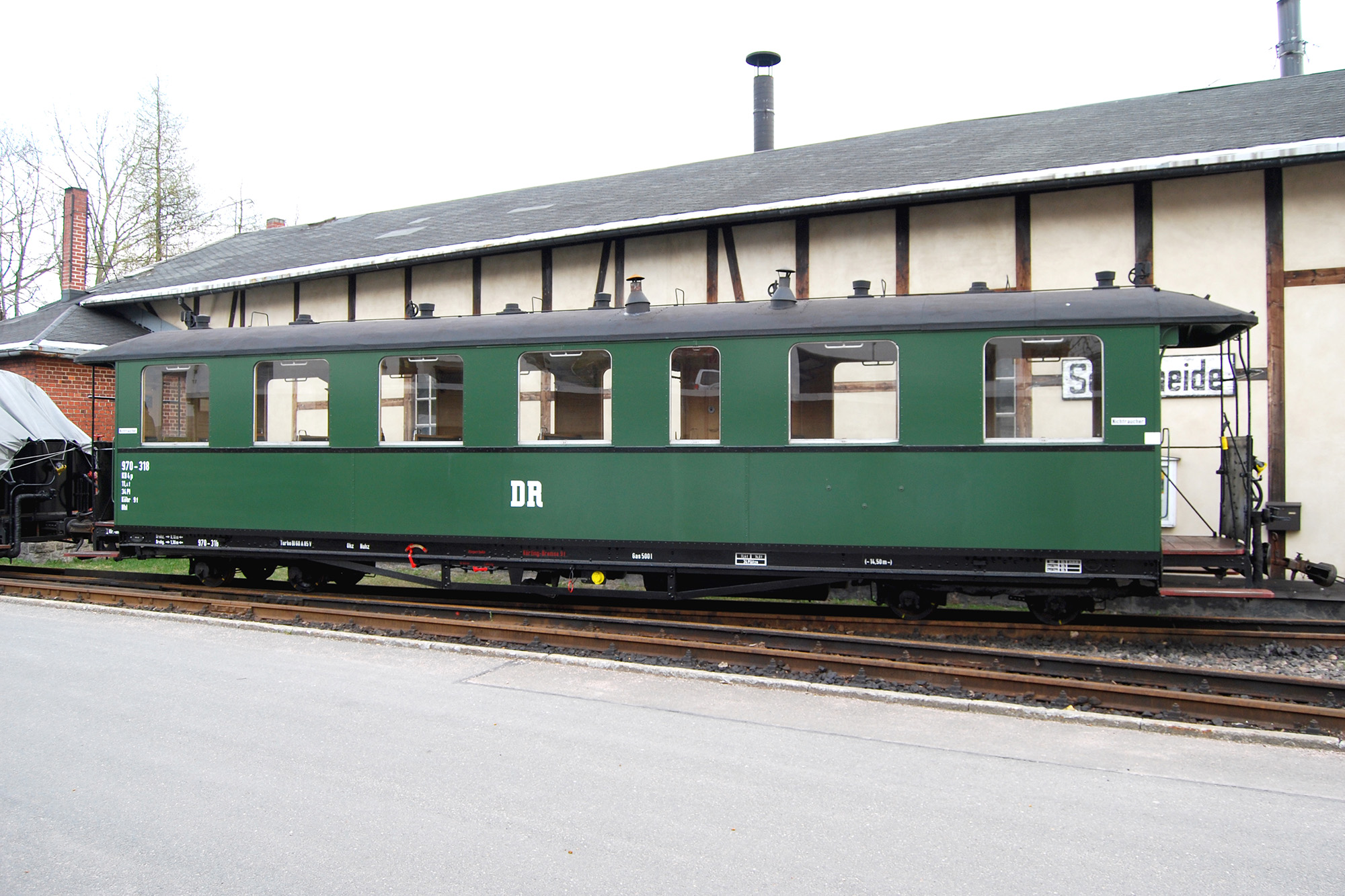 3022831 DR 970-334 sä. Personenwagen, Blech-Wag