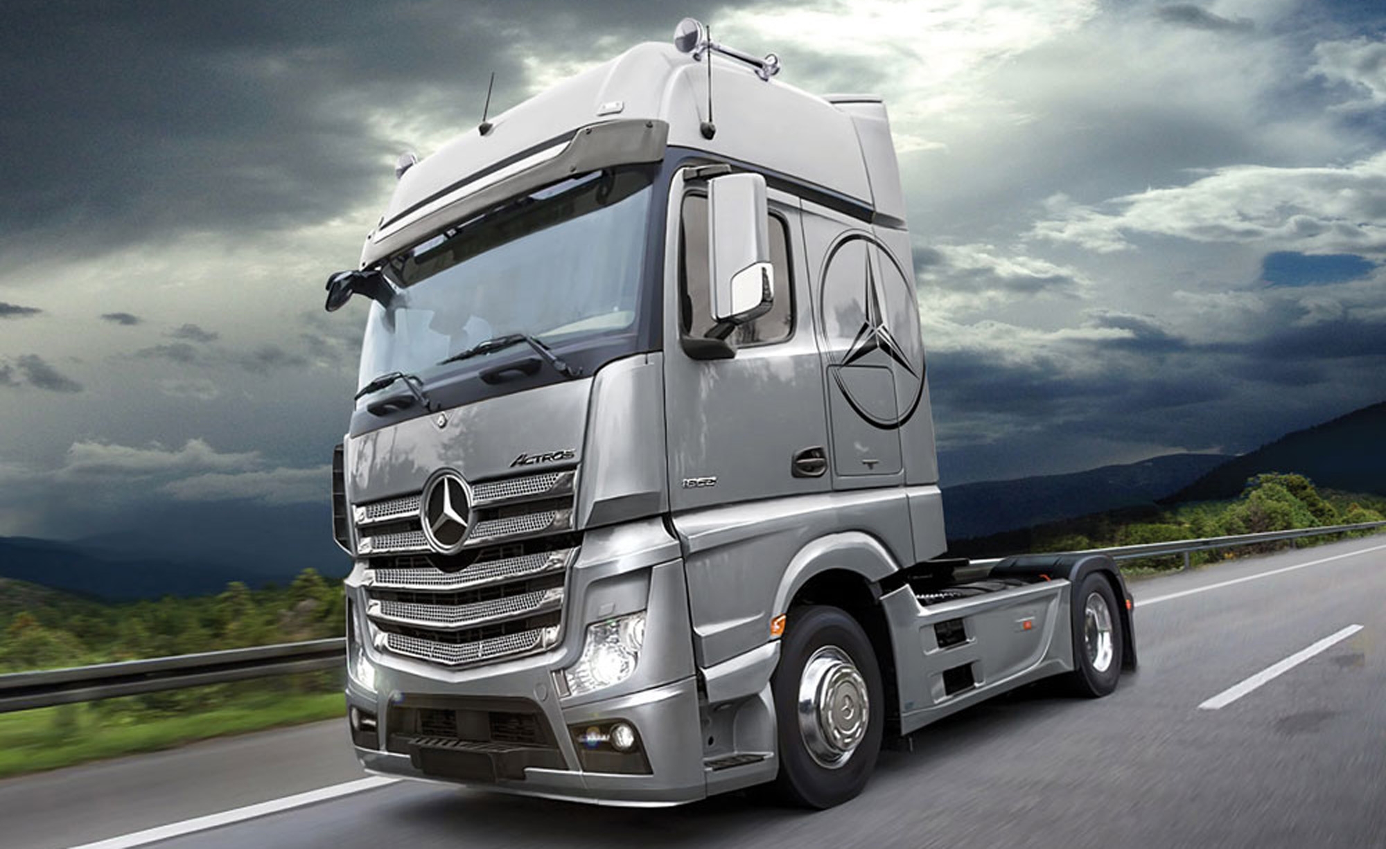 3905 MB Actros MP4 Gigaspace