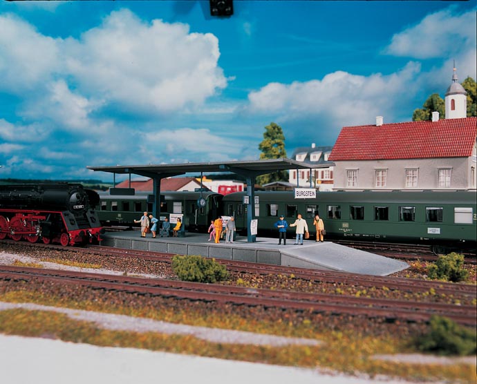 Piko 61821 Bahnsteig Burgstein