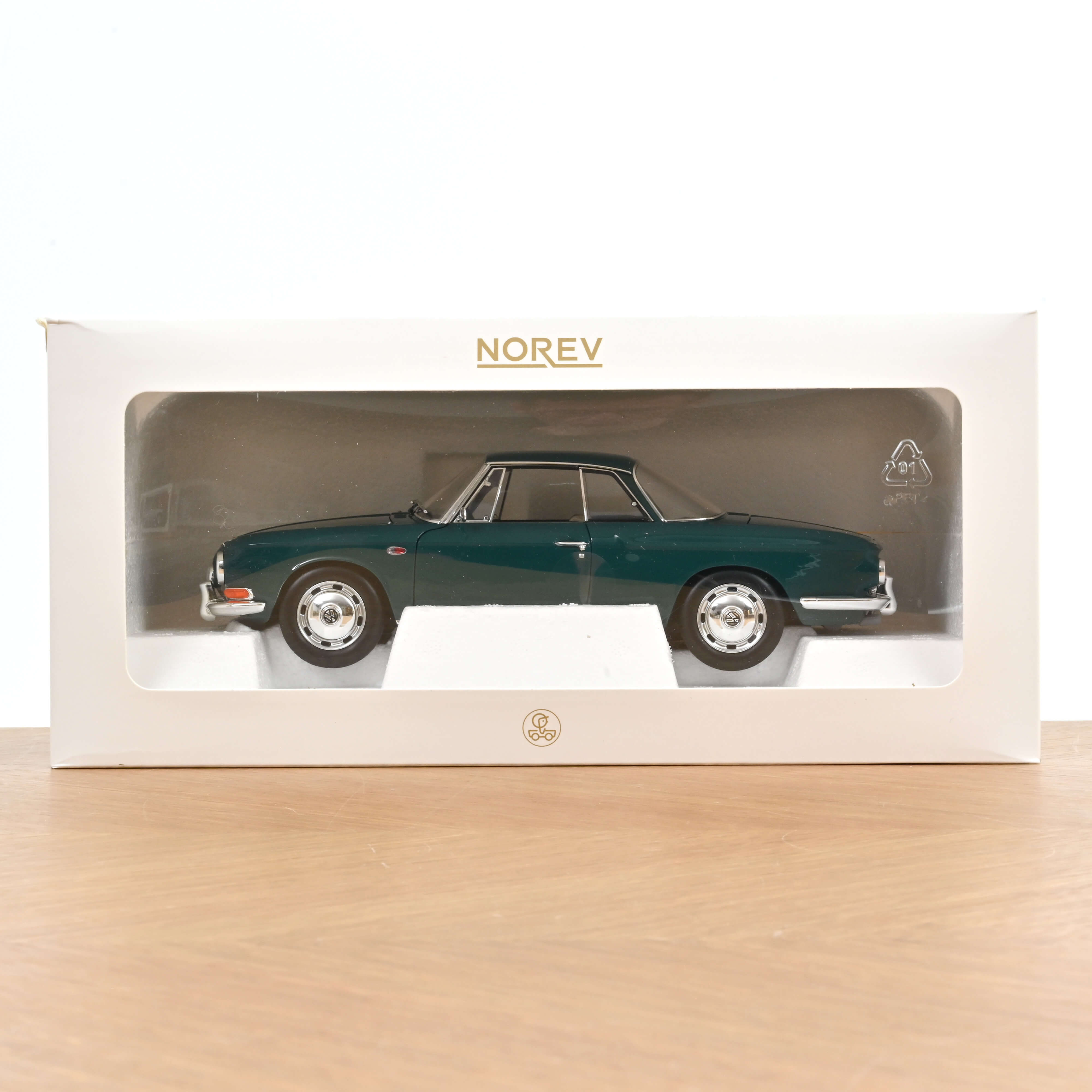 Norev 188648 VW Karmann Ghia 1500 grün (1963)