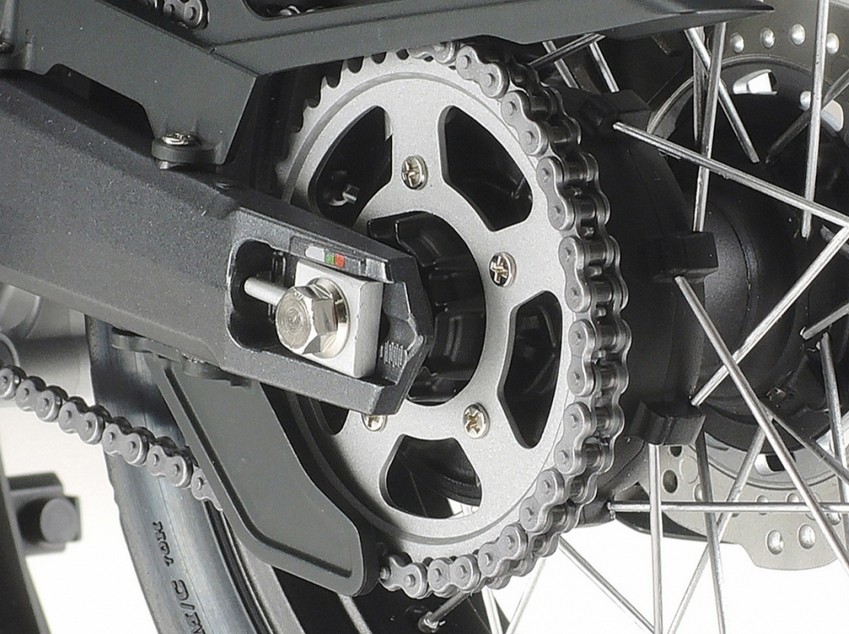 Tamiya 12674 Motorradkette für Honda Africa Twin