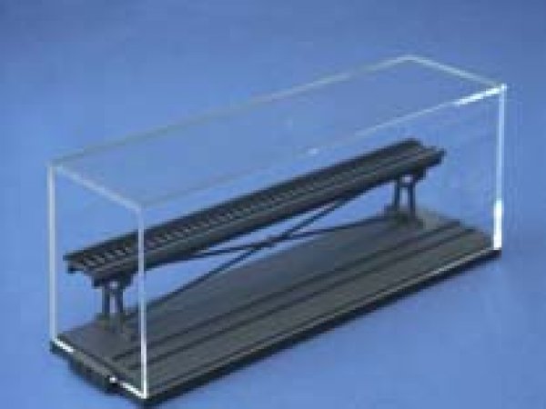 1611941 Vitrine N mit Etage 194mm