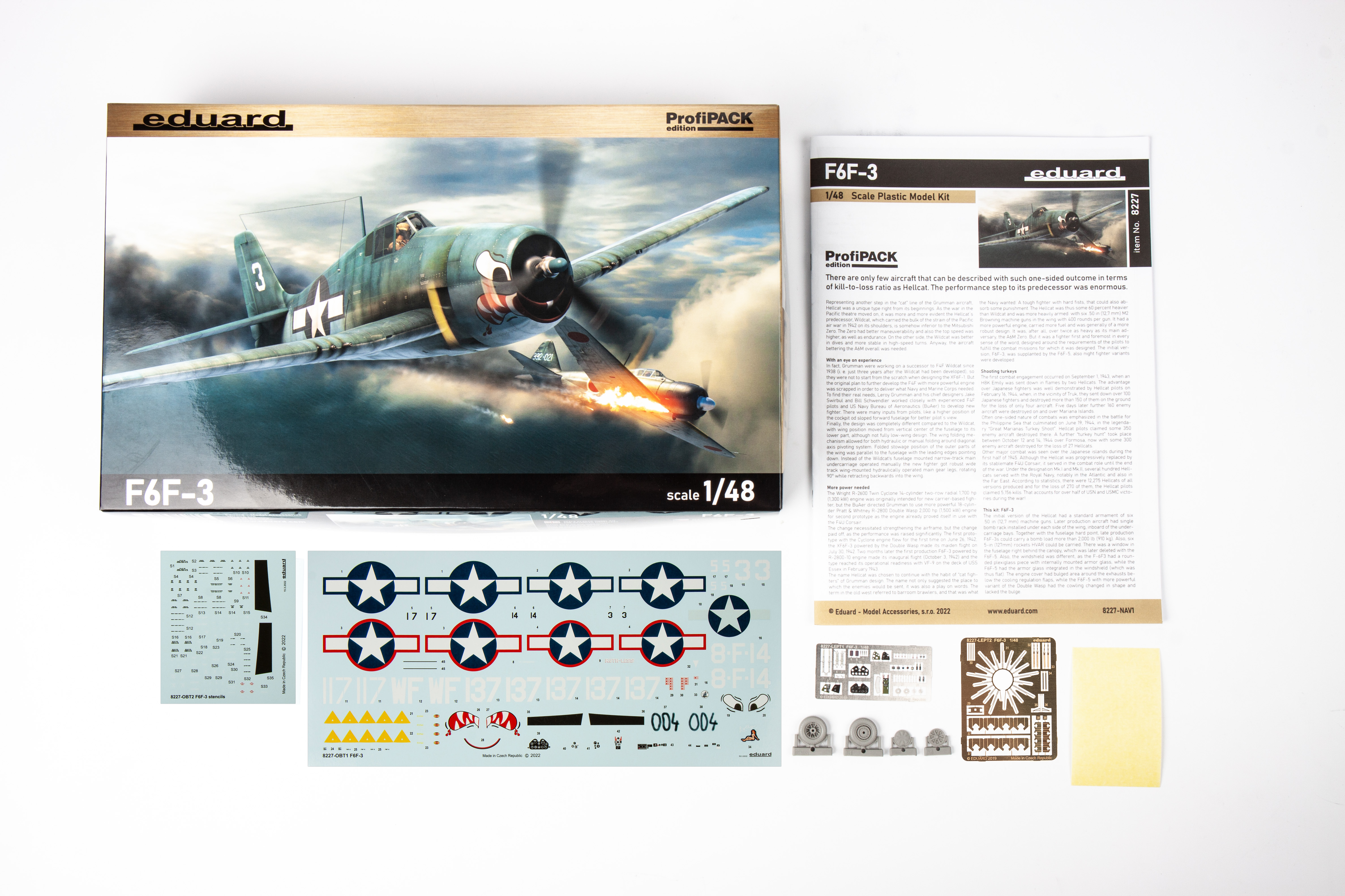 Eduard 8227 F6F-3 Hellcat - ProfiPACK