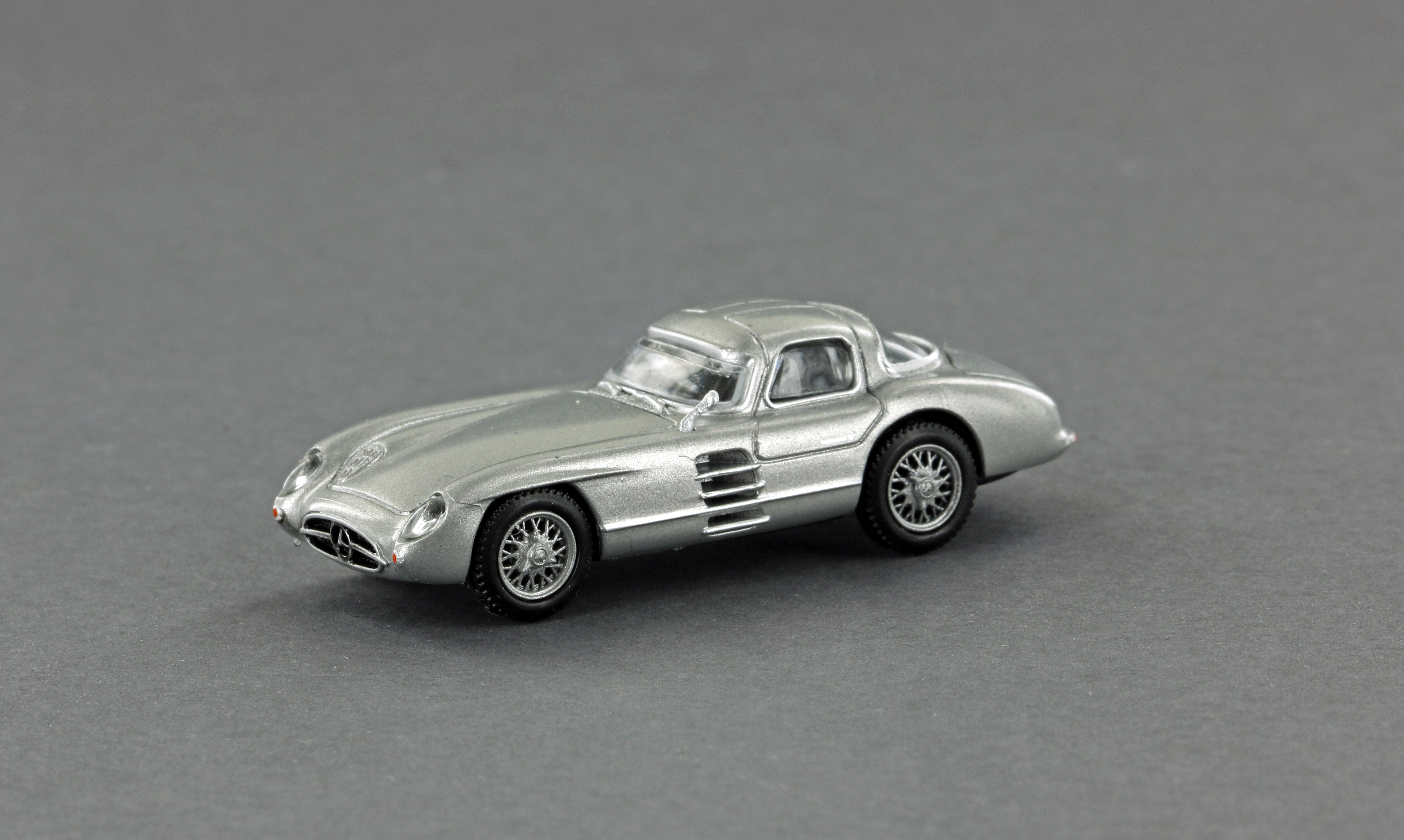 LE87300 MB 300 SLR Uhlenhaut Coupe