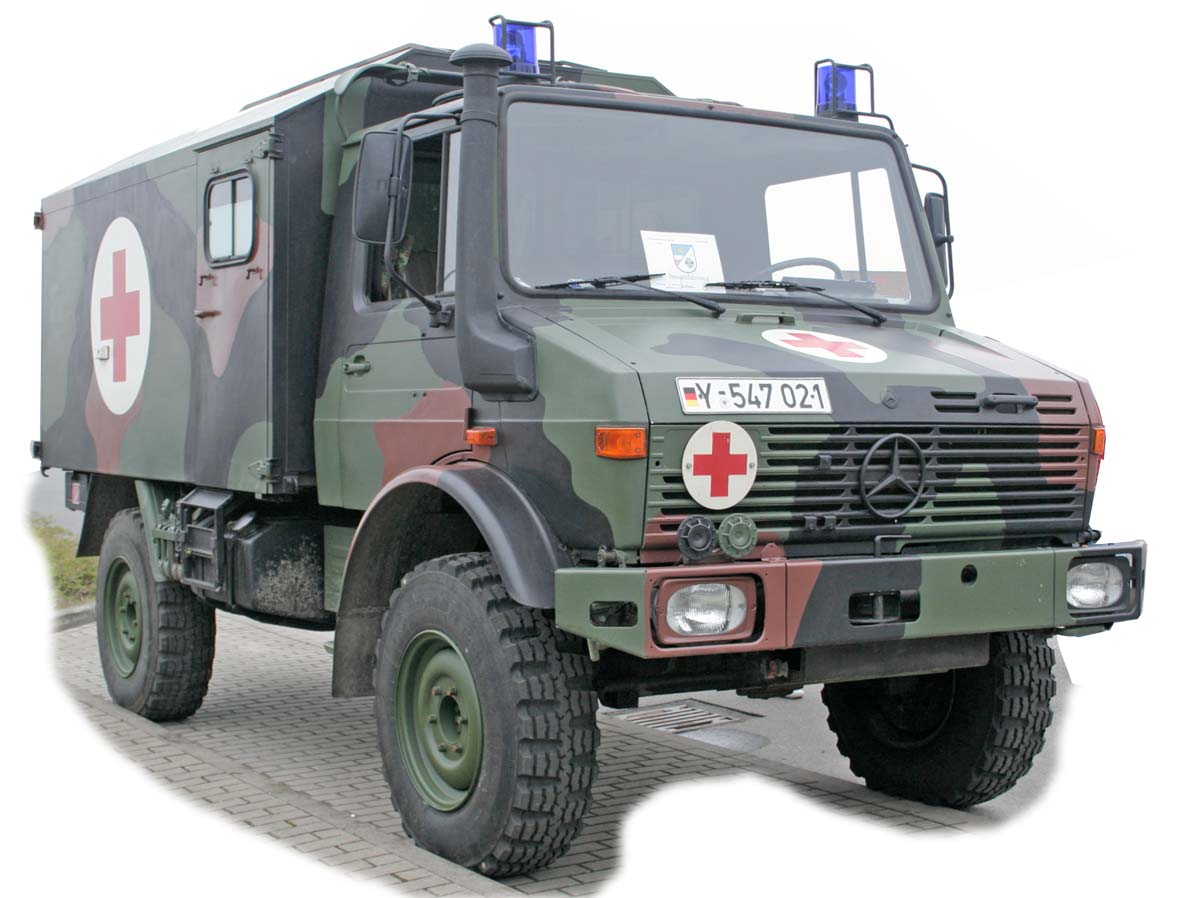 72451 Unimog U1300L 4x4 Ambulance