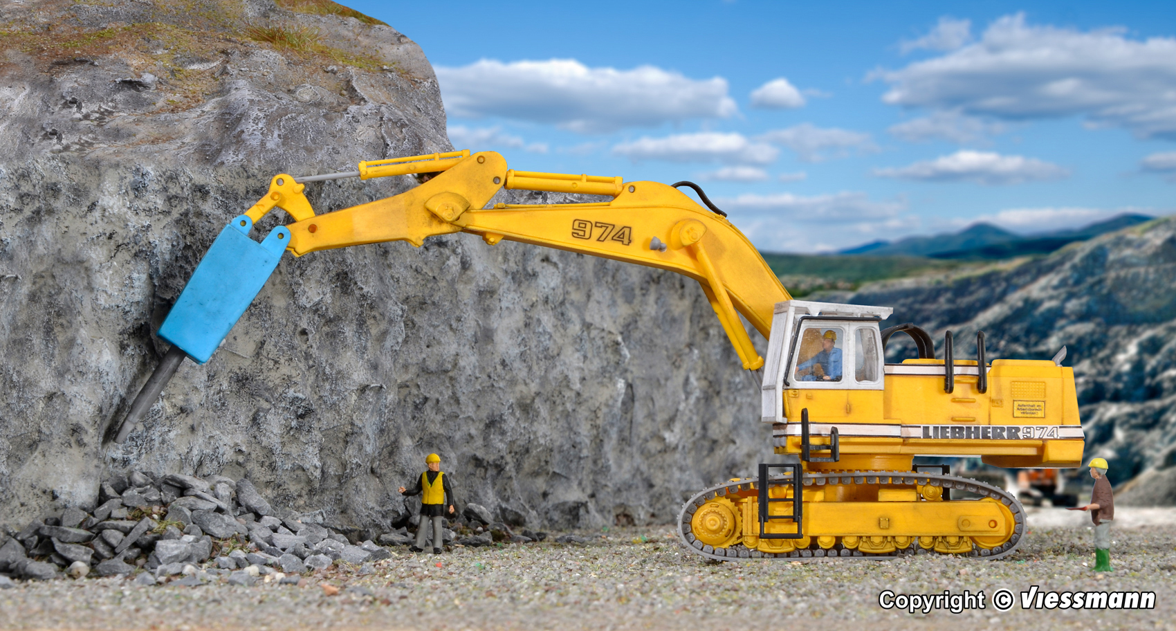 11271 Liebherr 974 Bagger mit Meißel