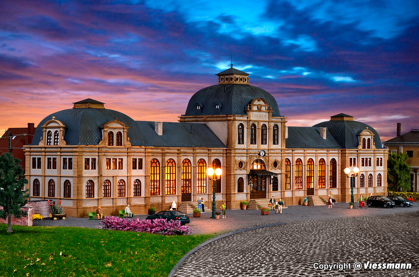 43560 Bahnhof Baden-Baden