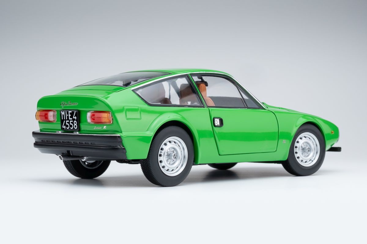 Norev 187832 Alfa Romeo Junior Zagato verde (1969)