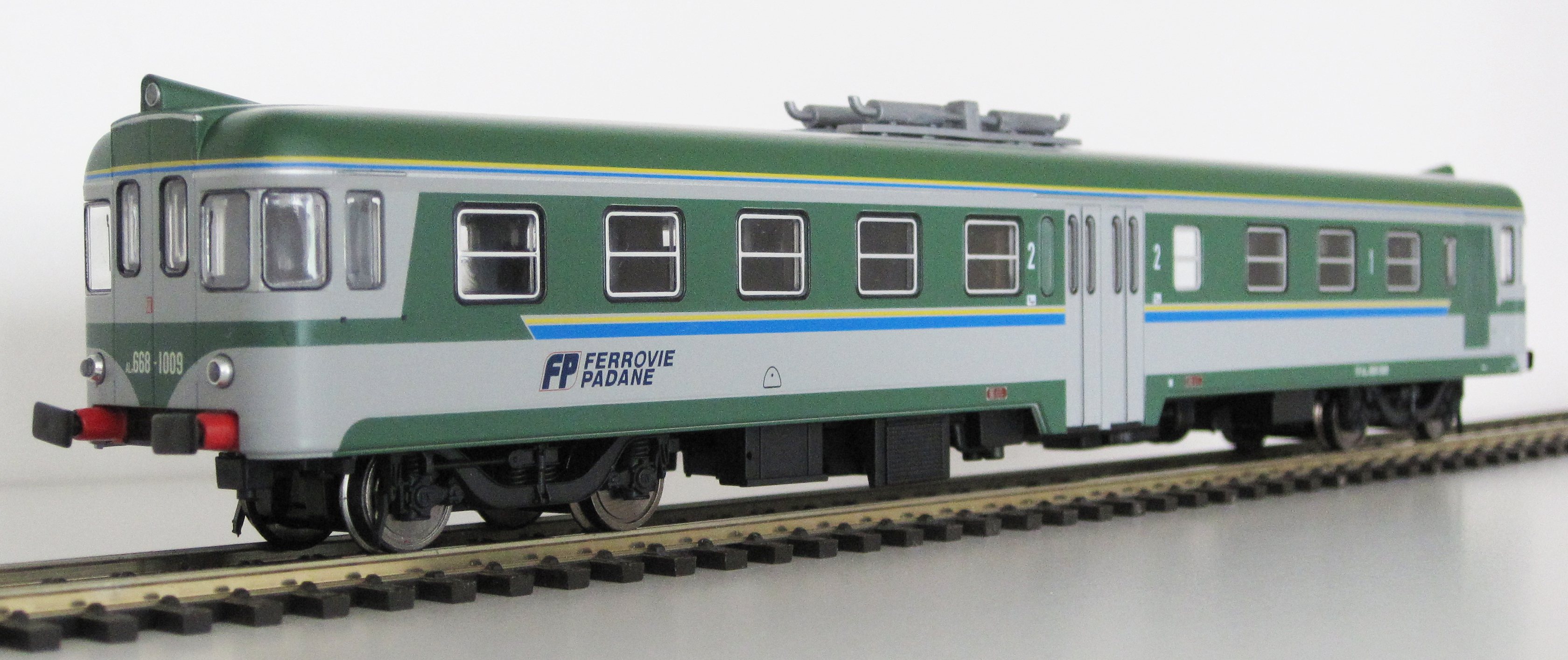 82010 FP Triebwagen Aln 668 Ep.4