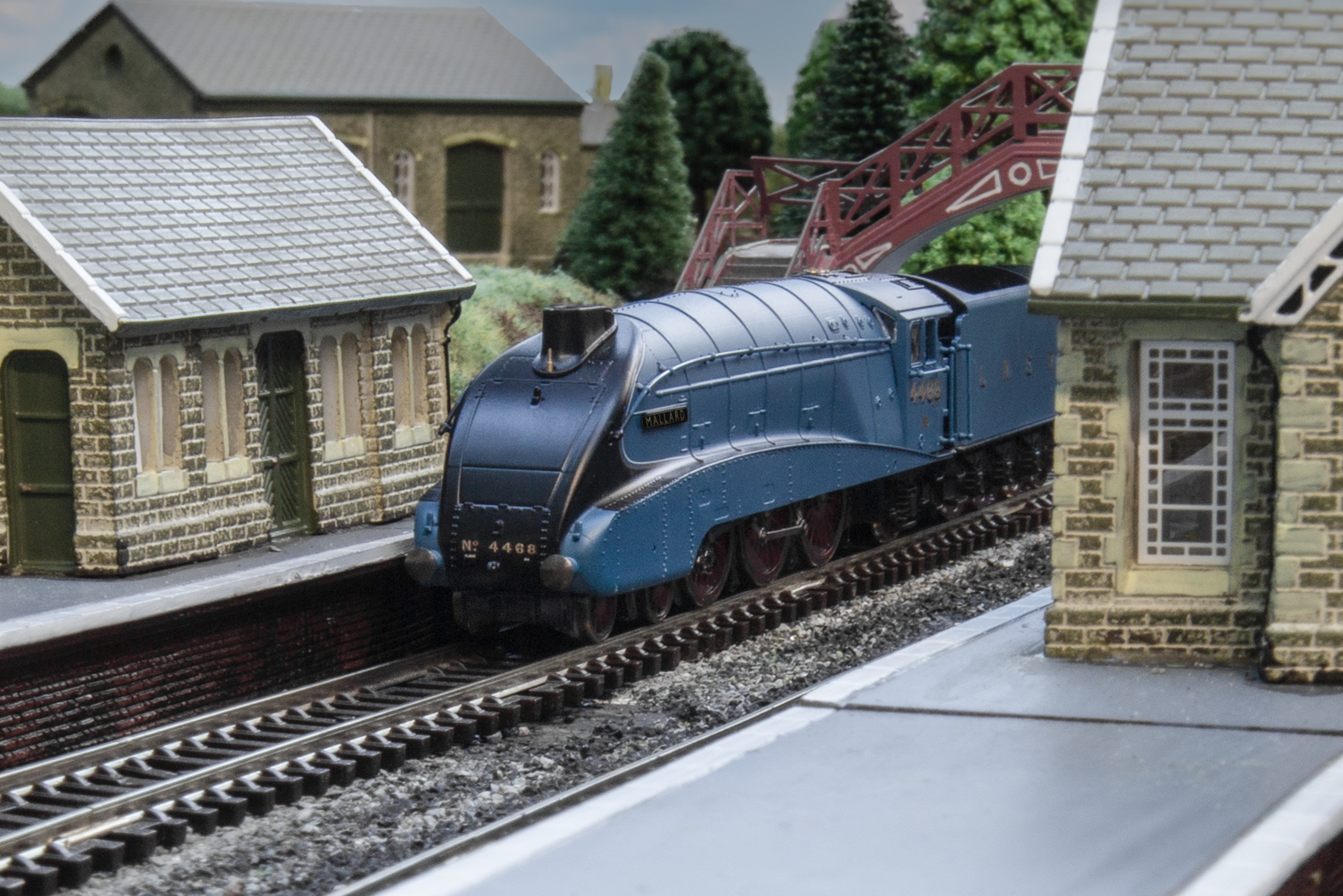 TT3007M LNER Dampflok Class A4 4-6-2 Era 3