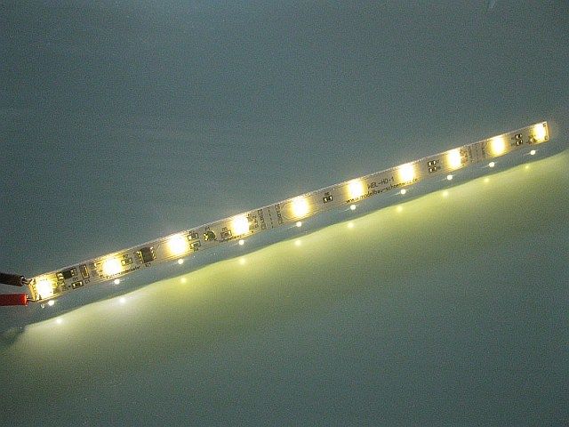 50090 LED Waggonbeleuchtung warmweiß H0 / TT