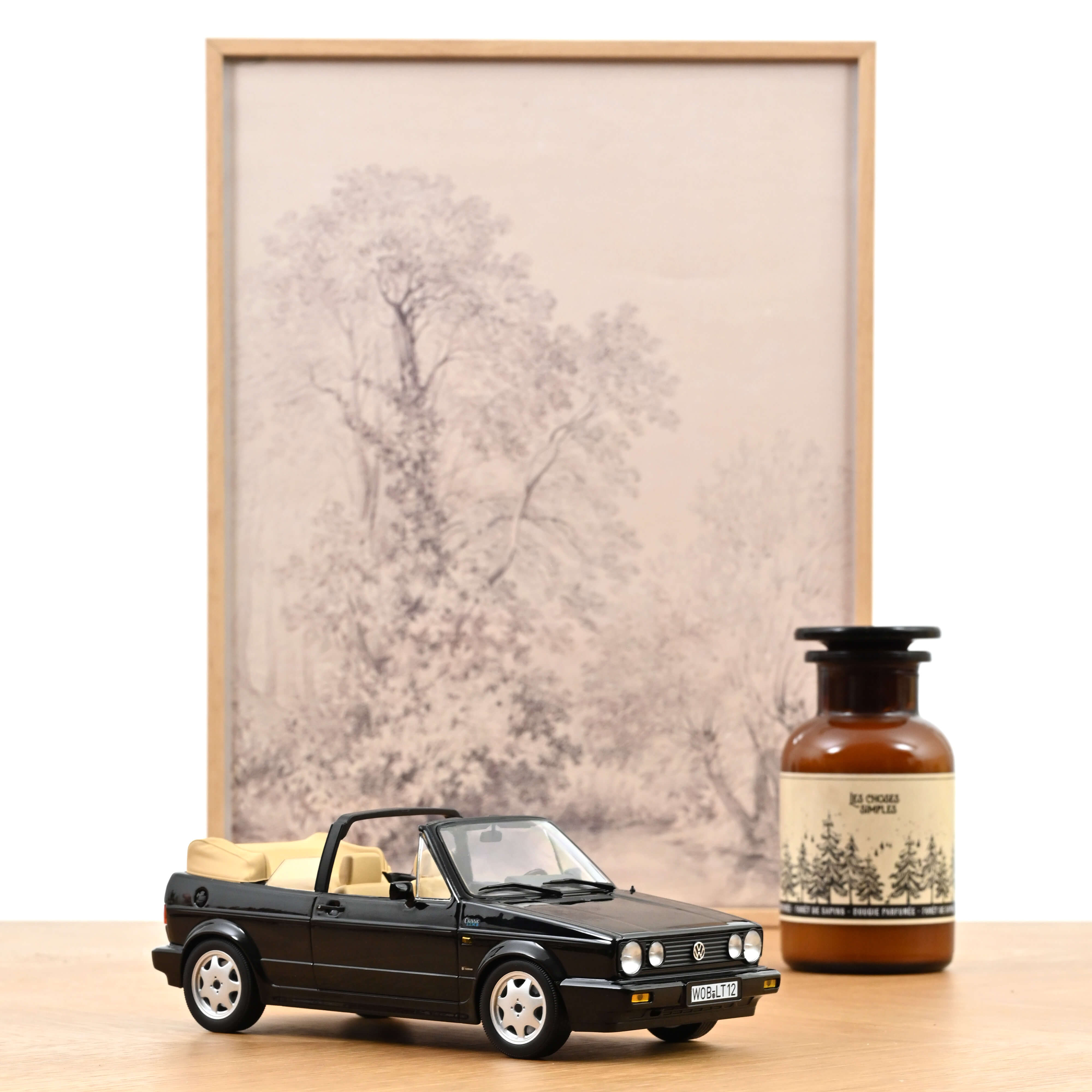 188568 VW Golf I Cabrio schwarz (1992)