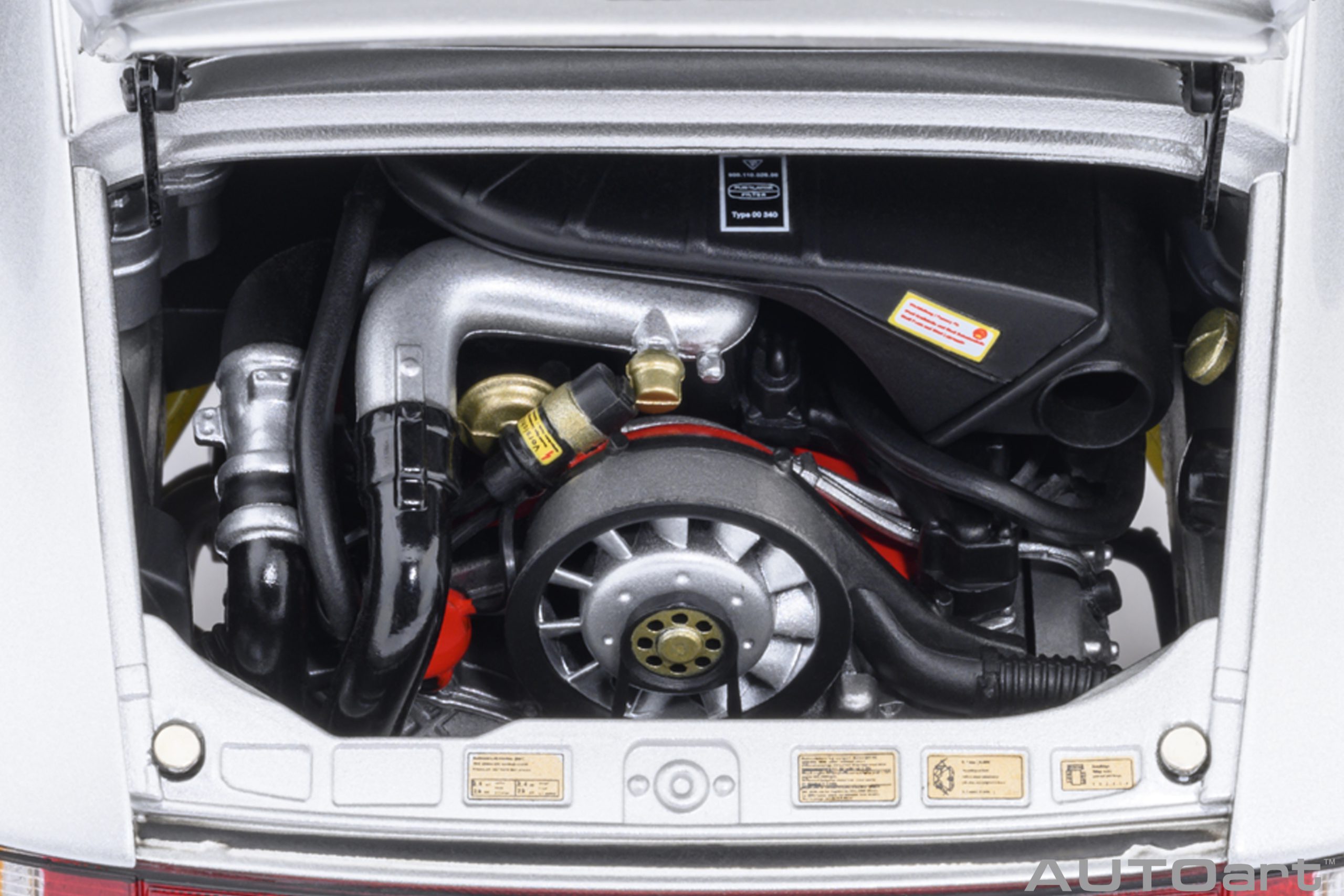 AUTOart 78110 Porsche 911 (930) Turbo 3.0 silber