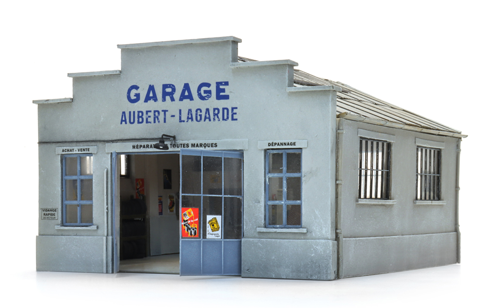 10.476 Bausatz: Französiche Garage/Einrichtung