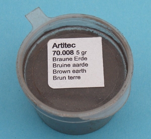 70.008 Pulver braune Erde