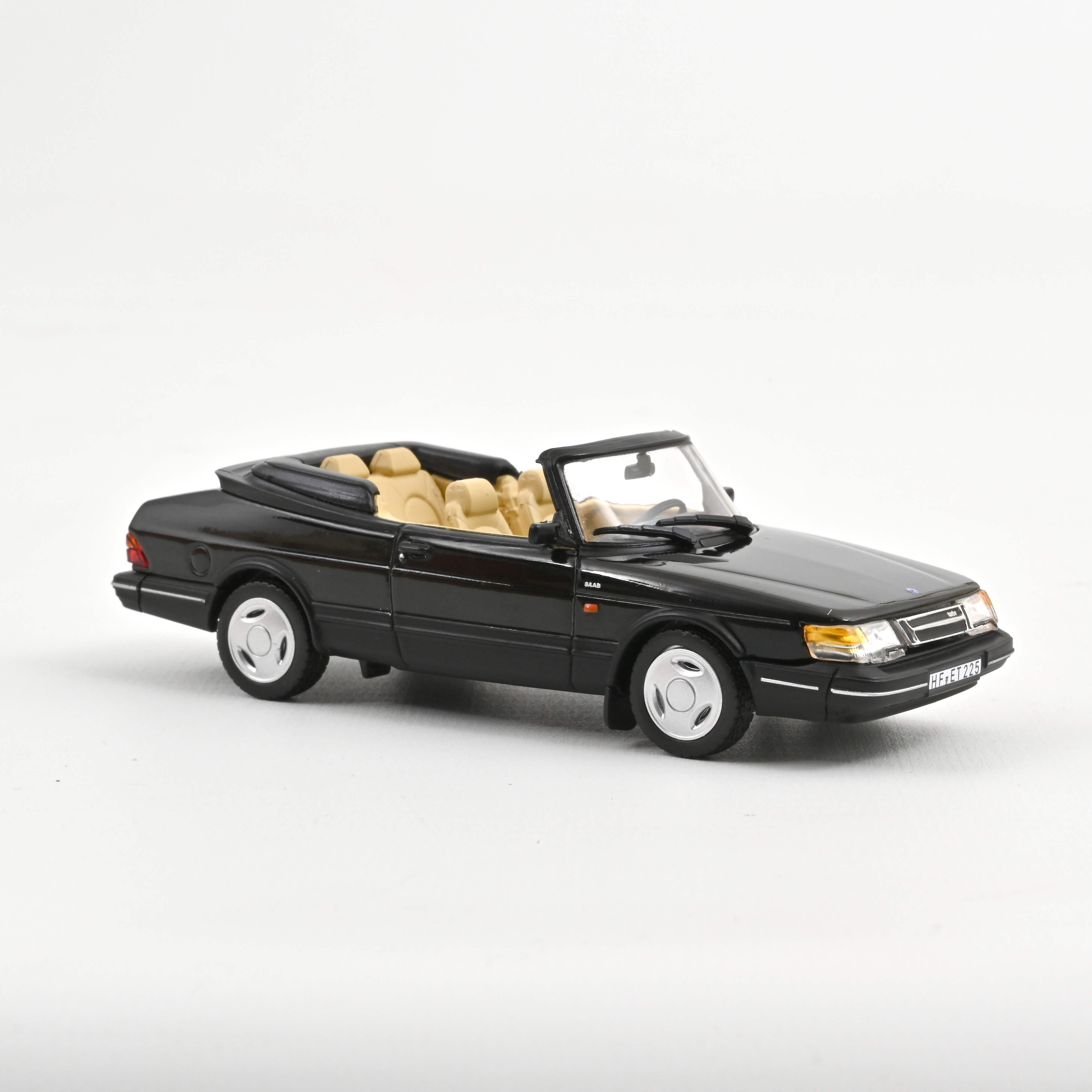 Norev 810045 Saab 900 Turbo Cabrio schwarz (1992)