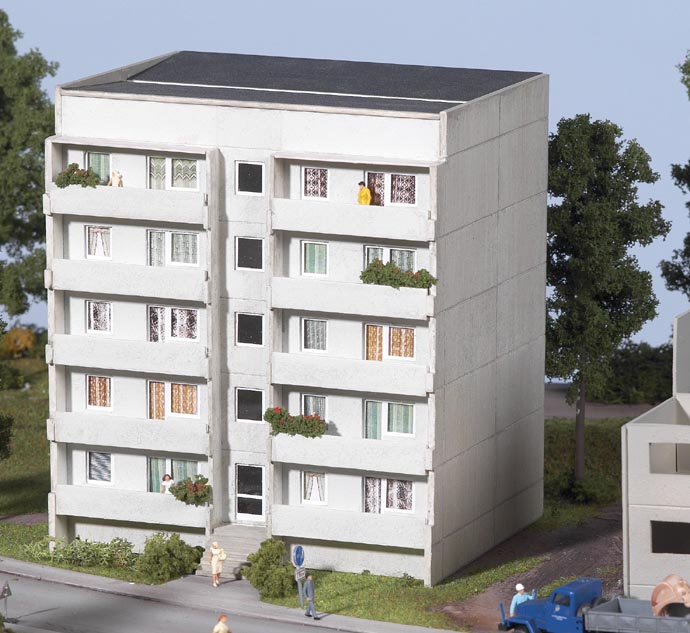 Piko 61146 Plattenbau WBS70