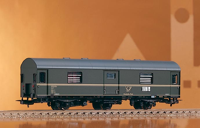 53083 DR Postwagen 3-achs Ep.3