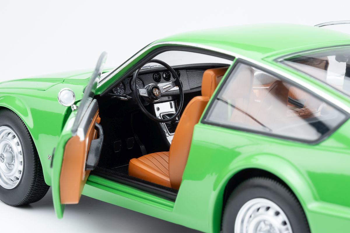 Norev 187832 Alfa Romeo Junior Zagato verde (1969)