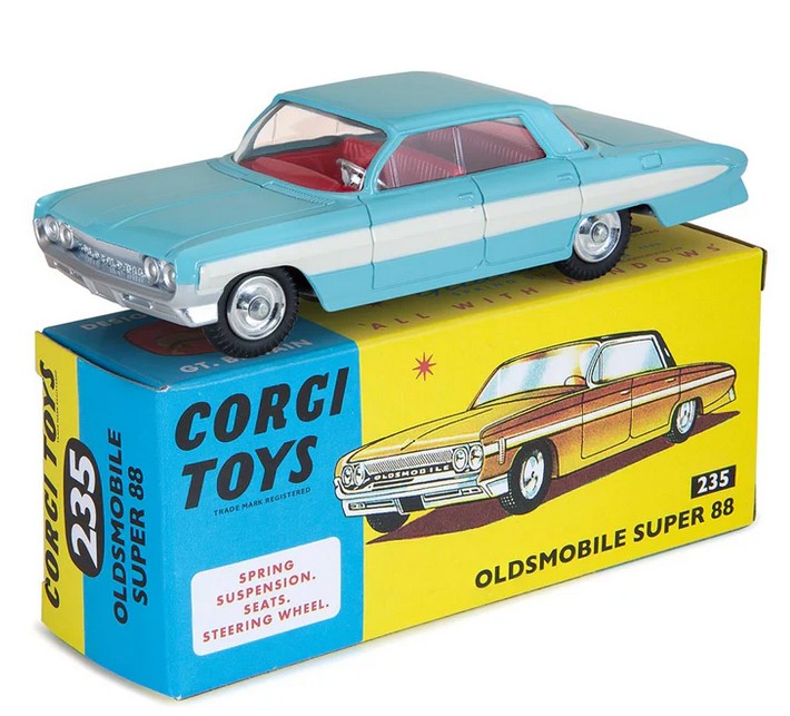 CD54321058 (No 235) Oldsmobil Super 88 (1962)