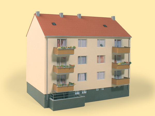 11402 Mehrfamilienhaus