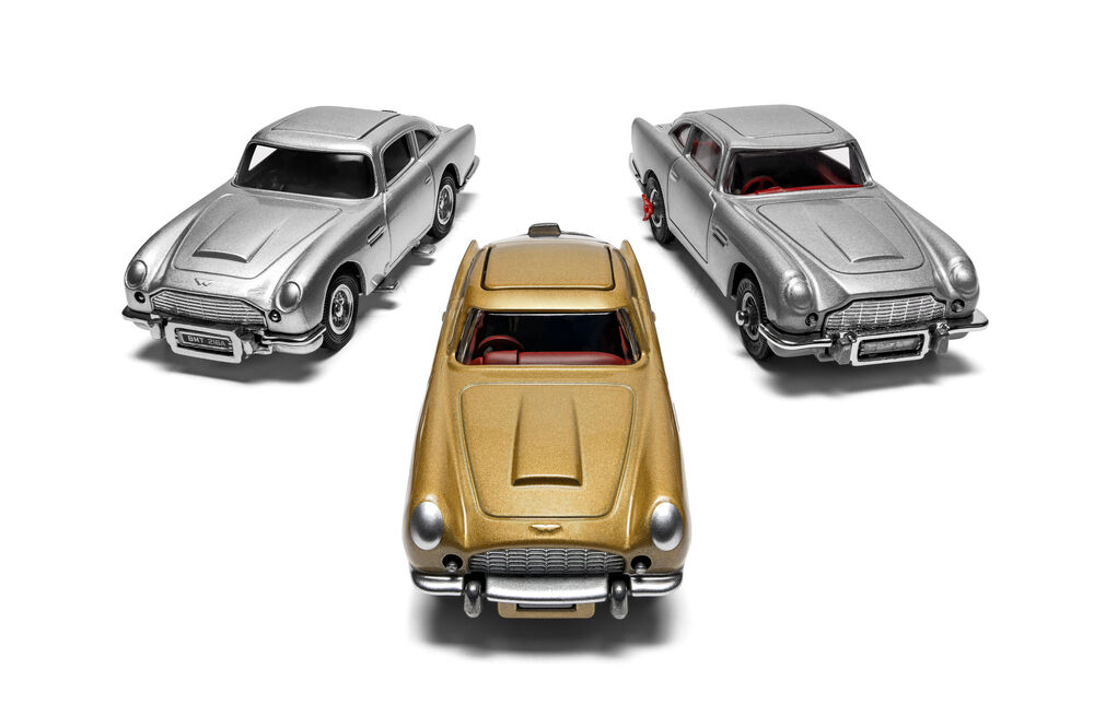 Corgi RT70007 Collector Set: CORGI 70th Anniversary