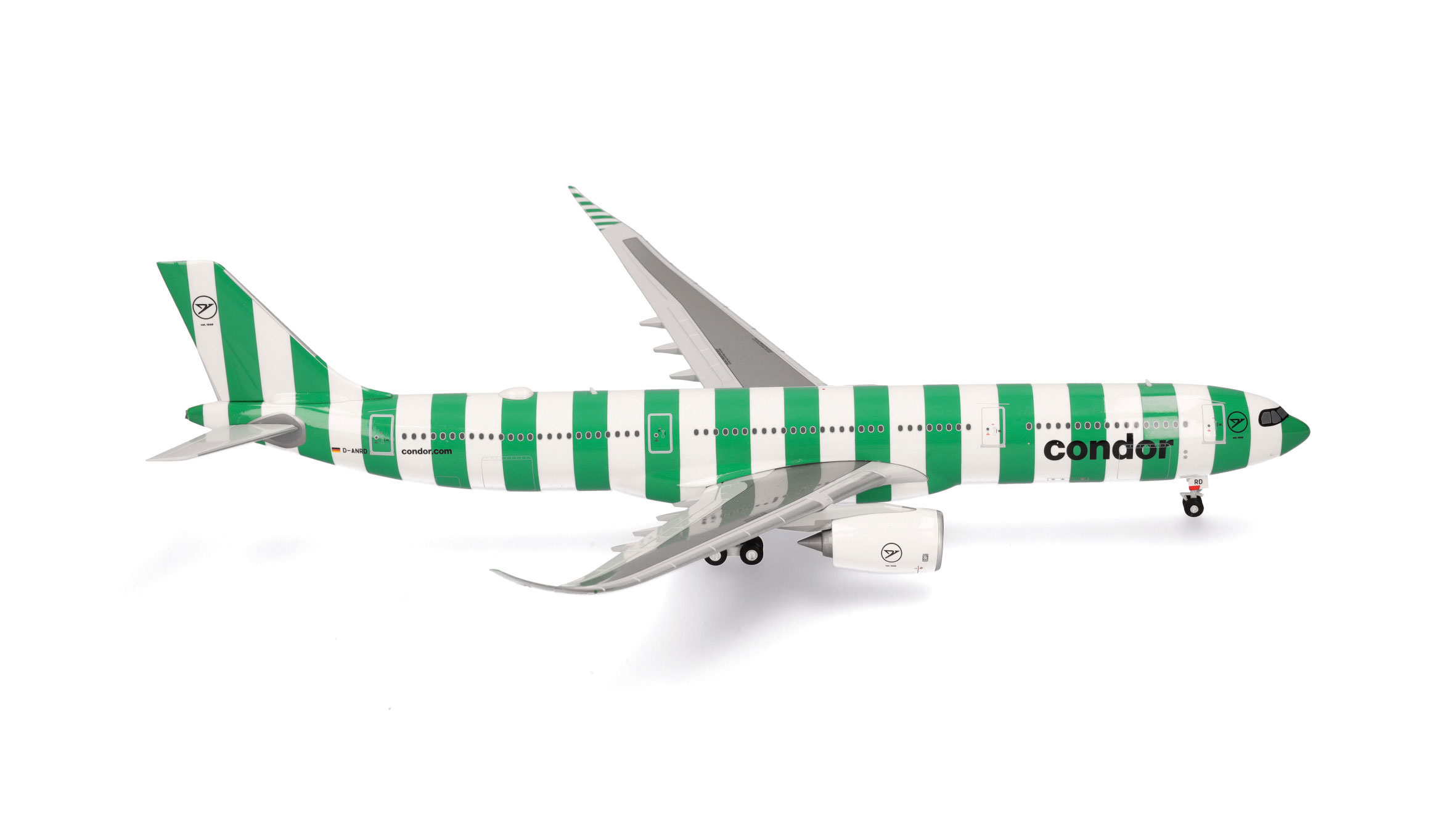 572781 Airbus A330-900neo Condor Island