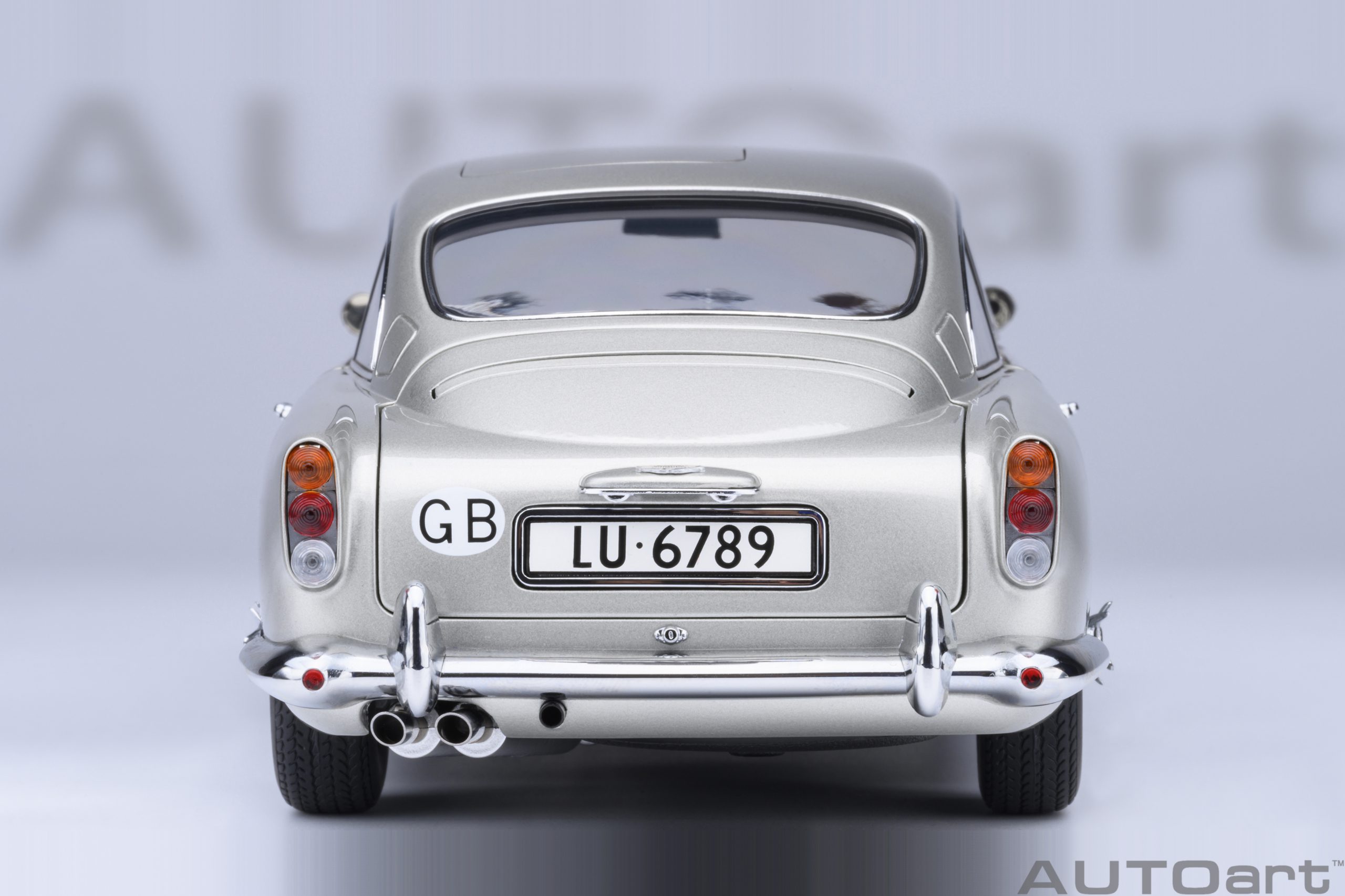 70296 Aston Martin DB5 - Goldfinger
