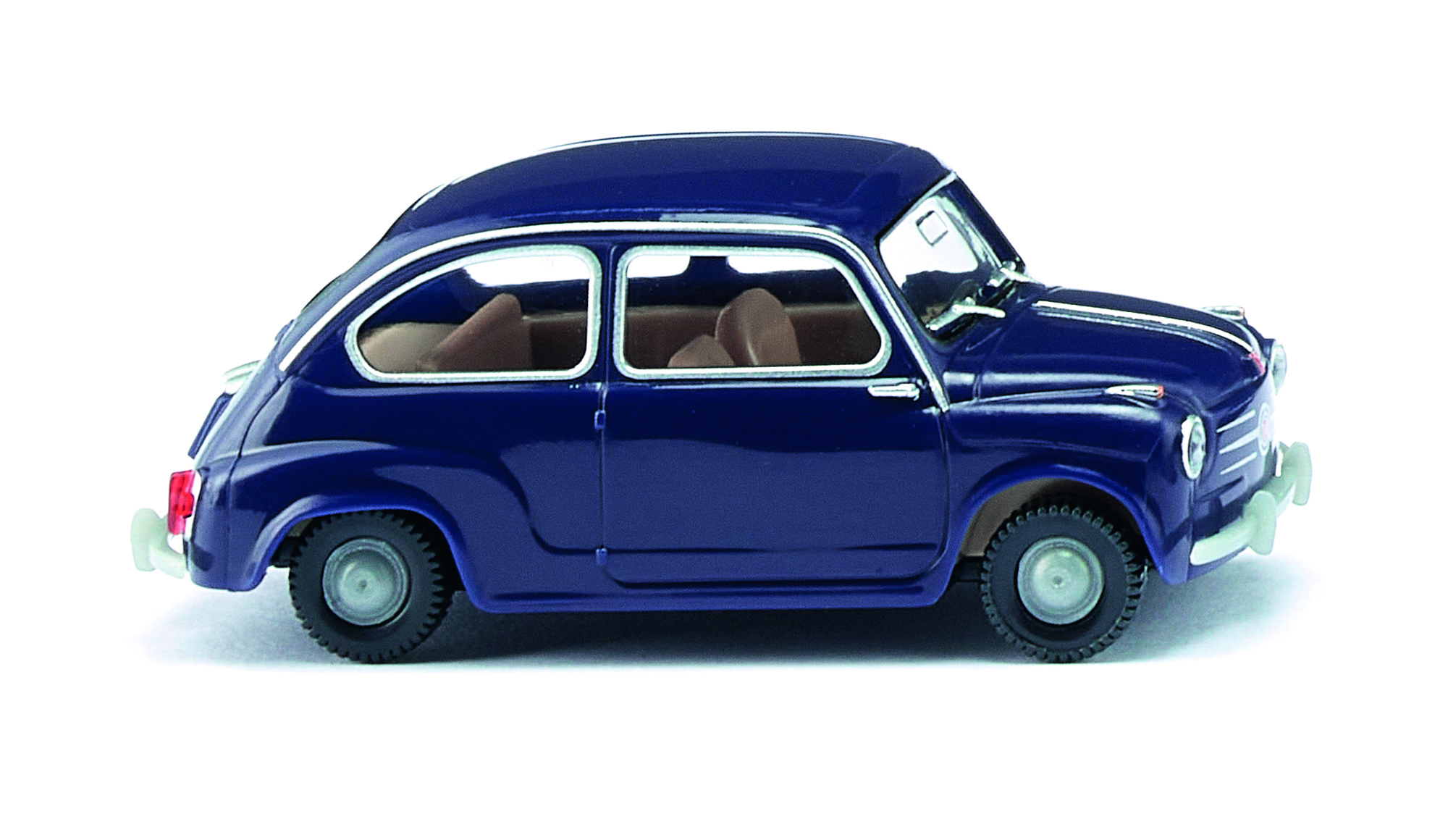 009907 Fiat 600 dunkelblau